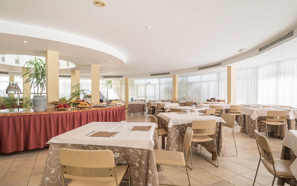 Hotel Intur Azor à Benicàssim Extérieur photo